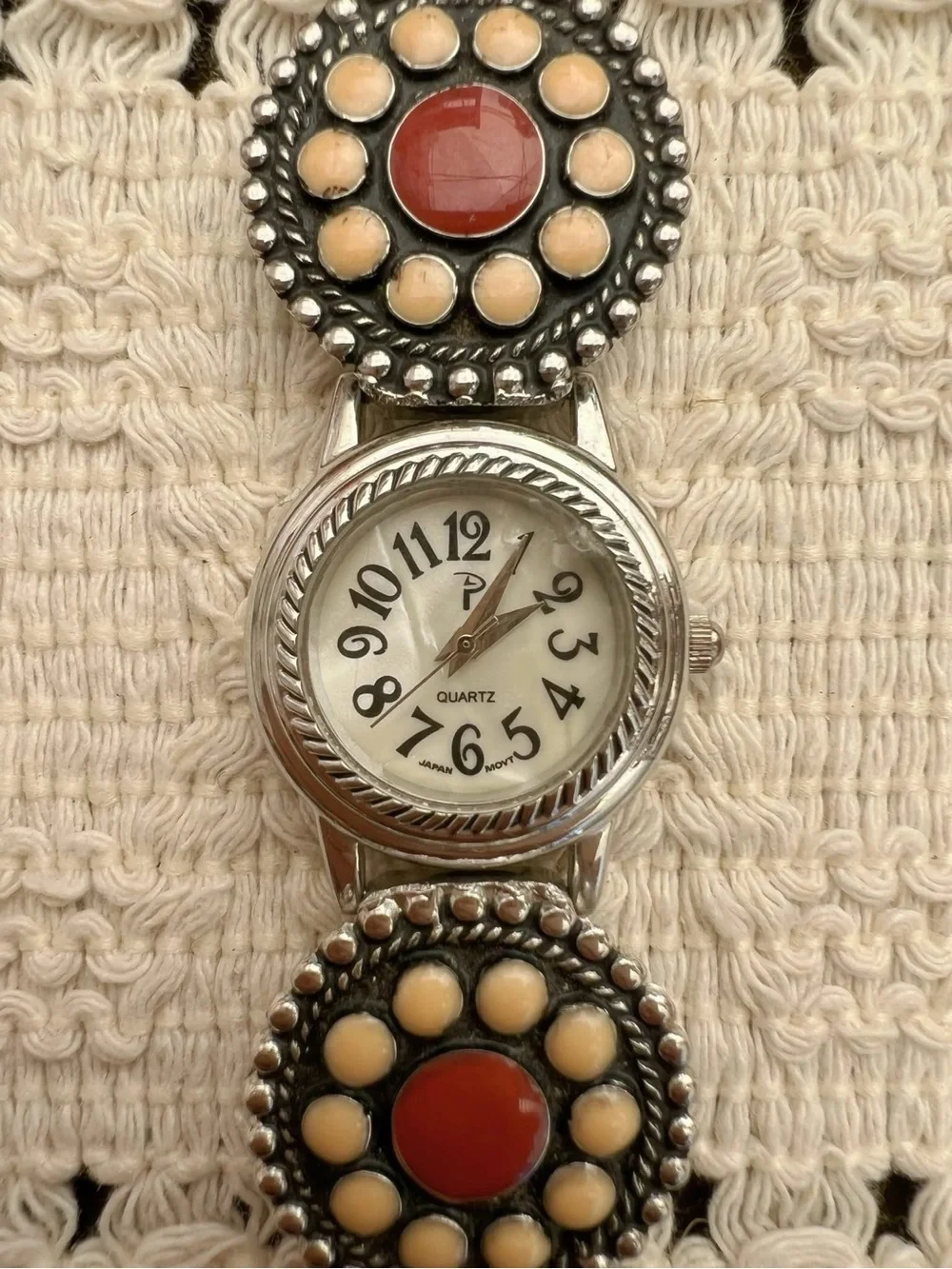 Vintage 90’s | Y2k Southwest Style Ladies Quartz Analog Watch